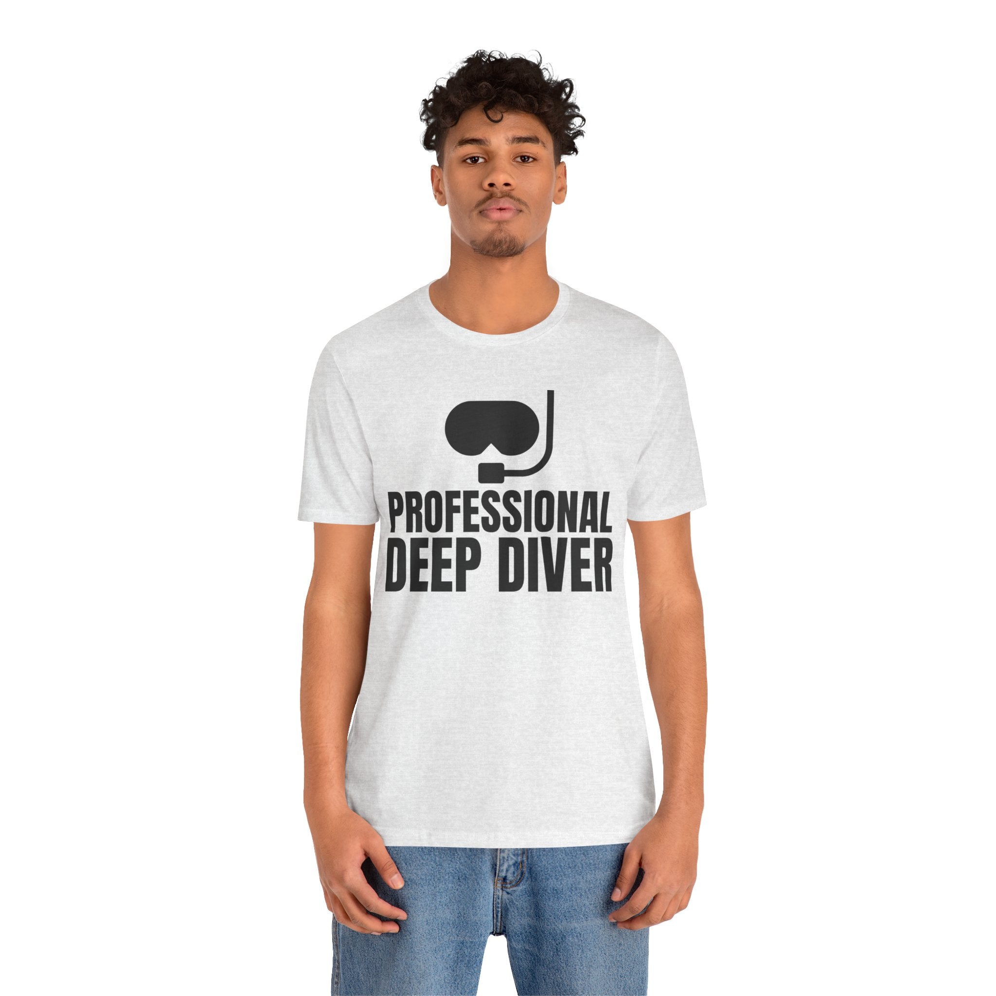 Professional Deep Diver Unisex T-Shirt - Perfect Gift for Scuba Enthusiasts