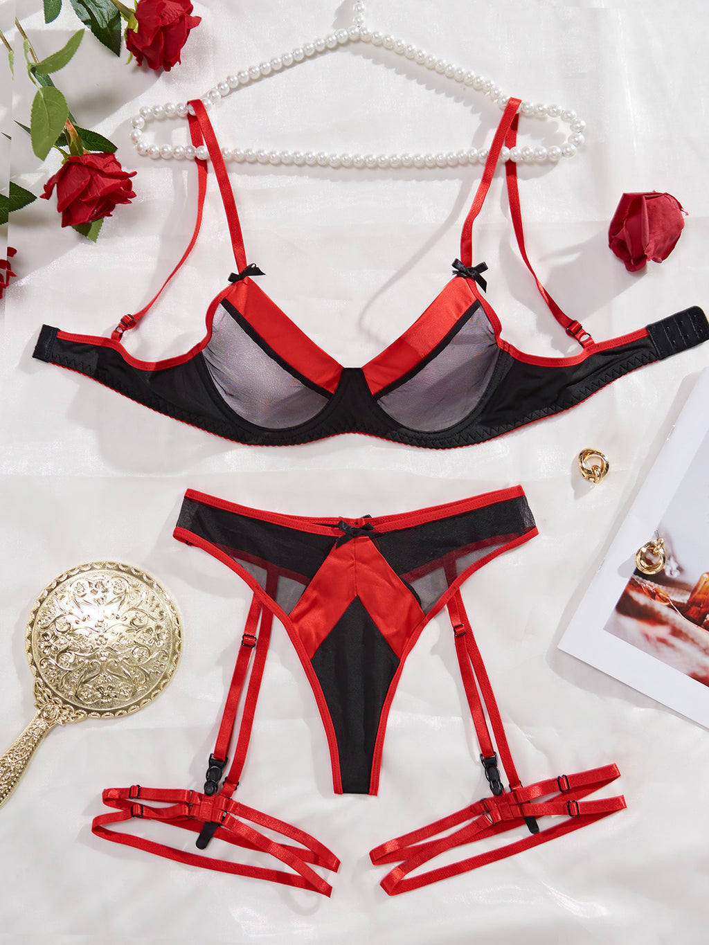 Sexy Mesh Splicing Bow Sexy Underwear Three Piece Set for Women