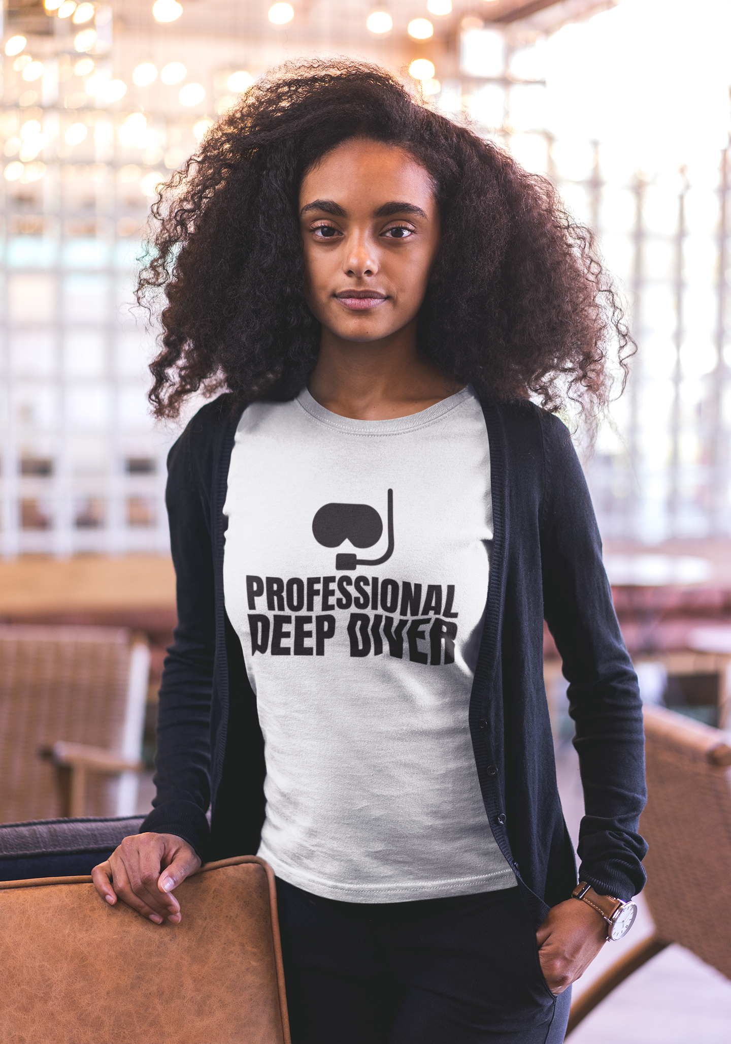 Professional Deep Diver Unisex T-Shirt - Perfect Gift for Scuba Enthusiasts
