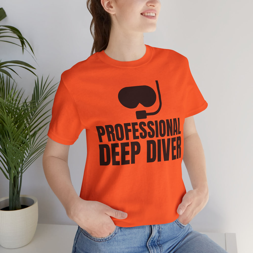 Professional Deep Diver Unisex T-Shirt - Perfect Gift for Scuba Enthusiasts