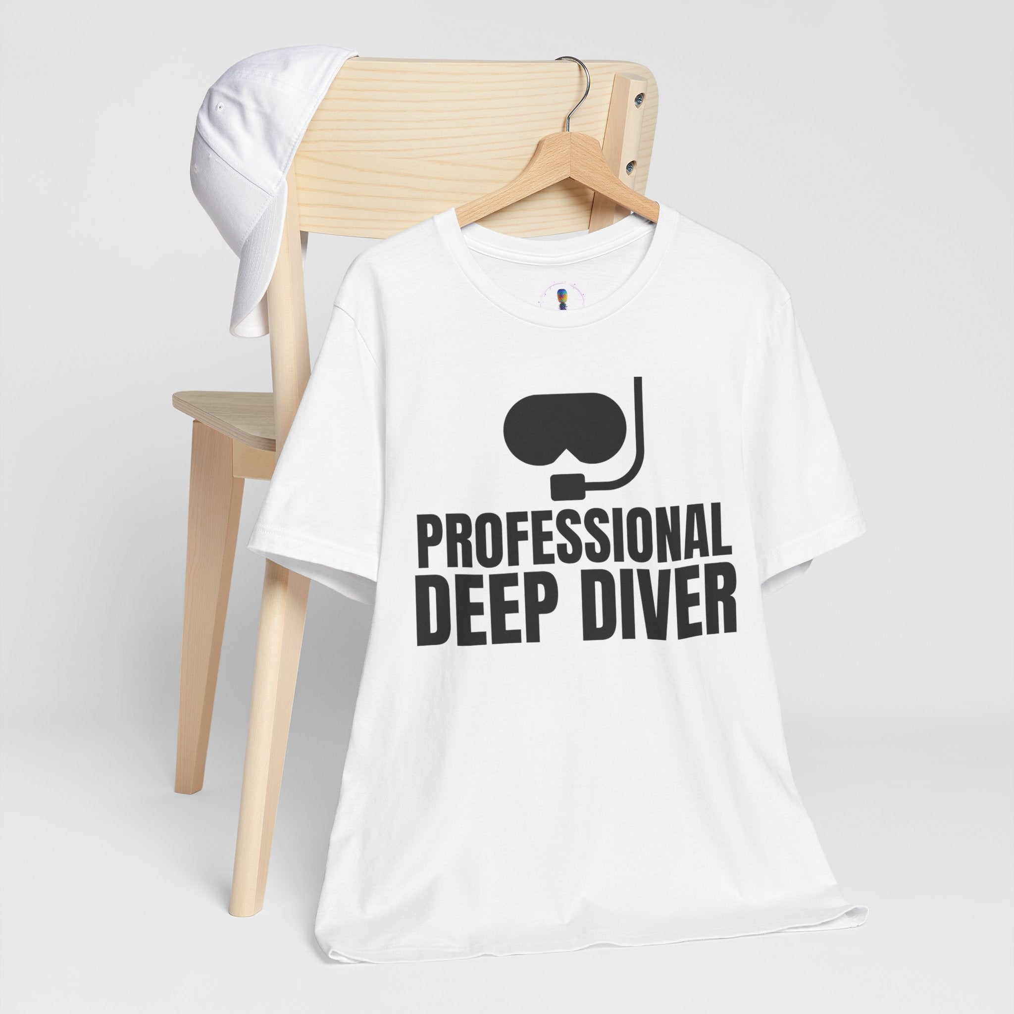Professional Deep Diver Unisex T-Shirt - Perfect Gift for Scuba Enthusiasts