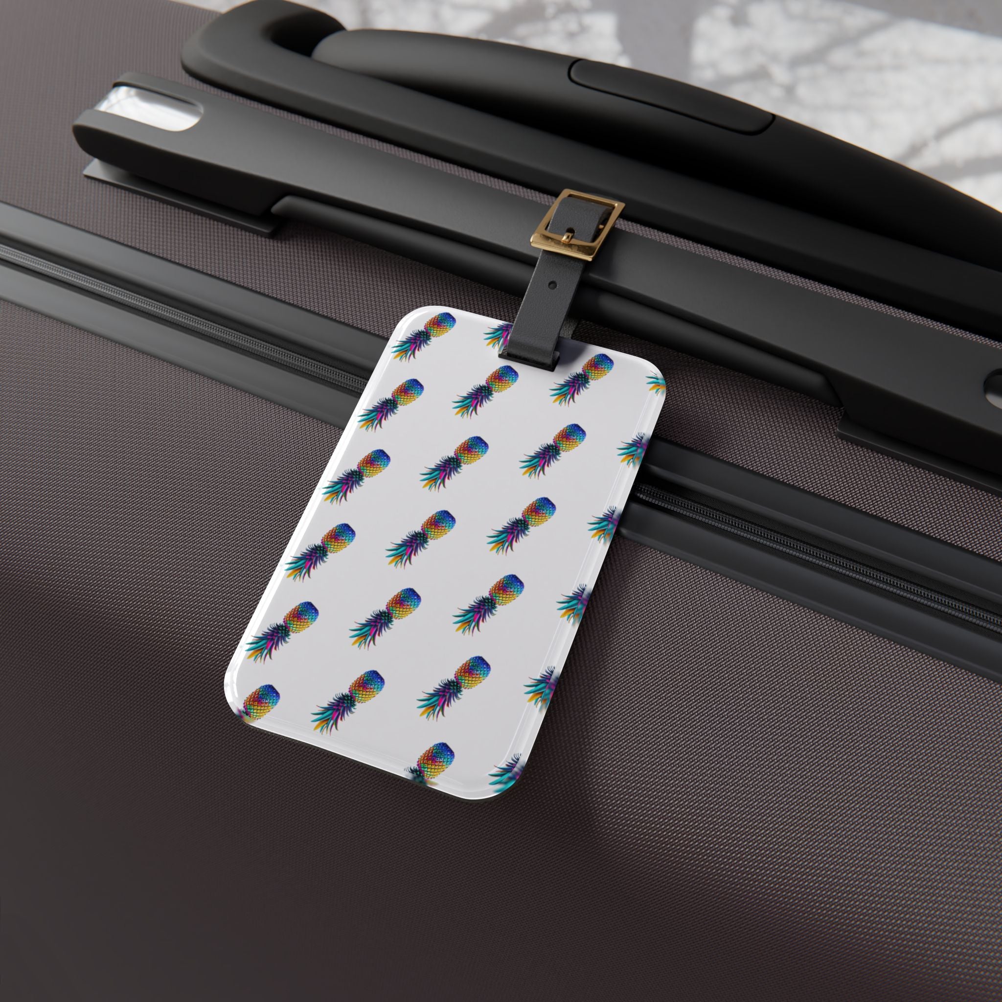 Colorful Pineapple Luggage Tag - Travel Accessory for Vacation Lovers