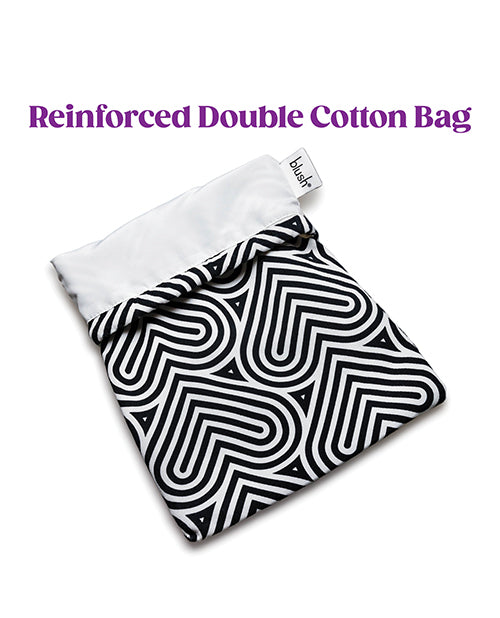 Reinforced double cotton bag with black and white pattern on a white background